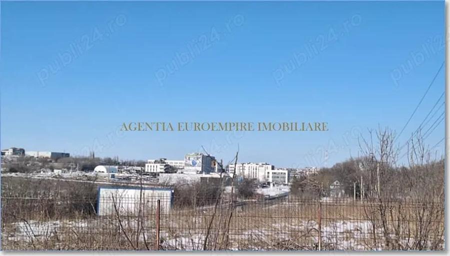 Teren de 2221 mp, în Palazu Mare