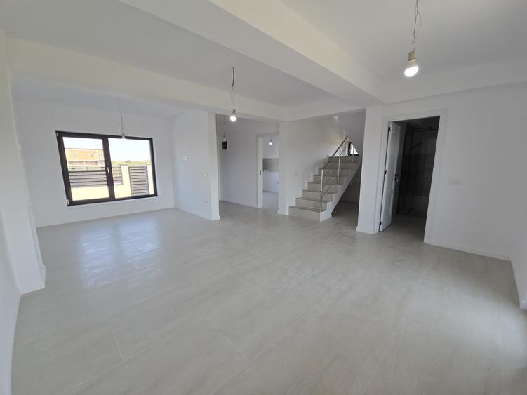 Vila individuala - 4 Camere - 2