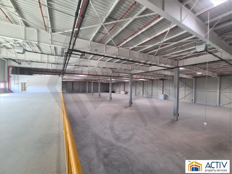 Spațiu industrial, de 10,000 mp, în Exterior Vest