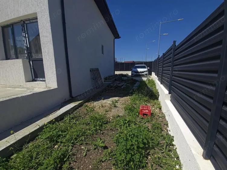Casă cu Teren 210 Mp în Valu lui Traian