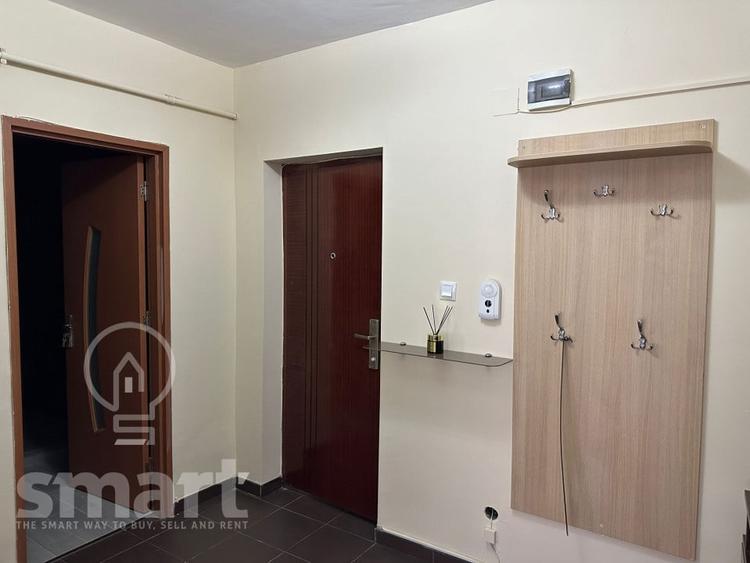 Apartament cu 3 camere semidecomandat, mobilat în Mărăști
