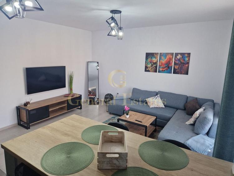 Apartament cu 2 camere semidecomandat în Tractorul