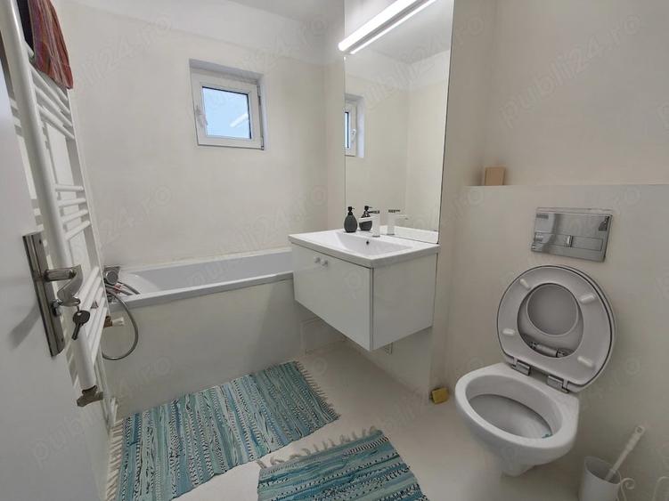 Apartament cu 2 camere decomandat în Girocului