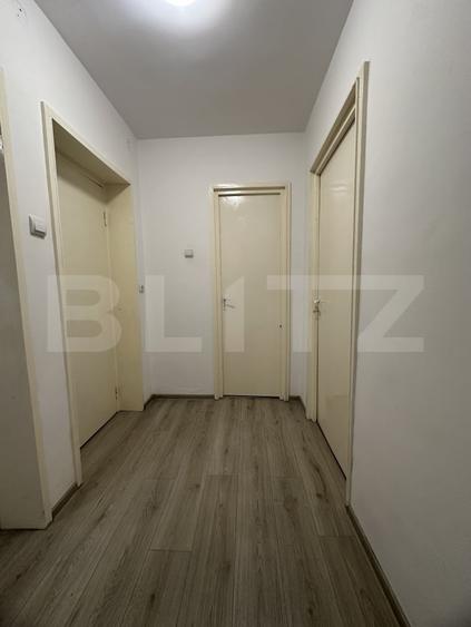 Apartament cu 3 camere decomandat în Tudor