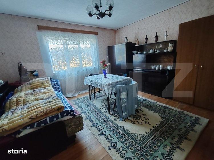 Casă cu 4 camere în Surduc