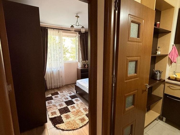 Apartament cu 2 camere decomandat în Doamna Ghica