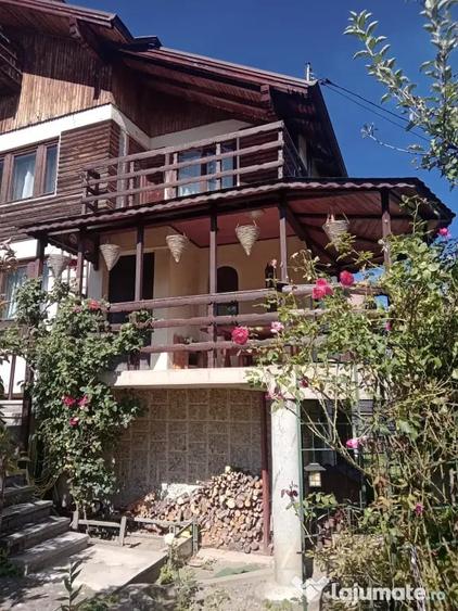 PROPIETAR Casa duplex BRAN arpox 300m util 1300mp teren 2 case la pret de 1 apt - 6