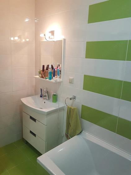 Casă cu Teren 2800 Mp în Aurel Vlaicu