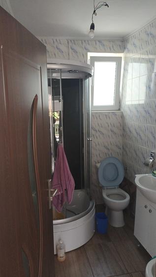 Casă cu 3 camere în Central