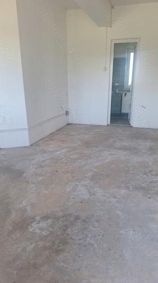 Spațiu comercial, în Central