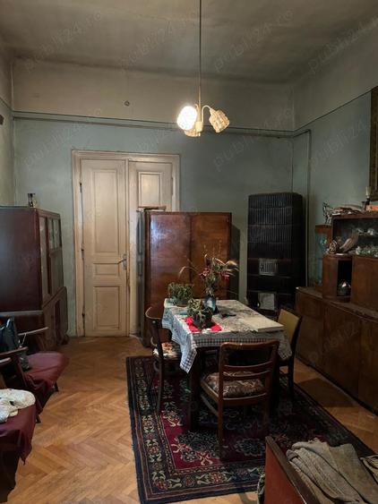 Casă cu 5 camere cu Teren 380 Mp în Lugoj