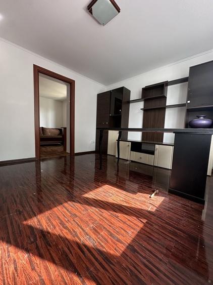 Casă cu 4 camere în Iezer