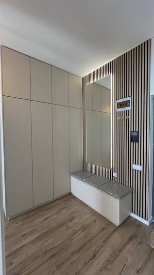 Apartament cu 3 camere decomandat în Florești