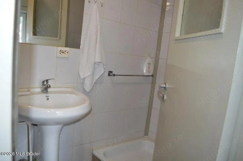 Casă cu Teren 600 Mp în Nucșoara
