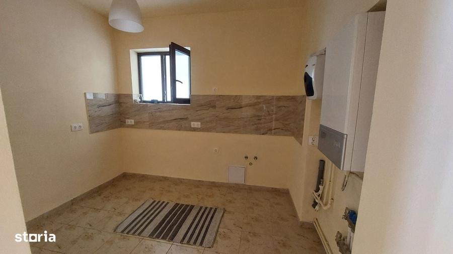 Apartament cu 3 camere semidecomandat în Iosefin