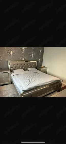 Apartament cu 3 camere decomandat în Orașul Nou