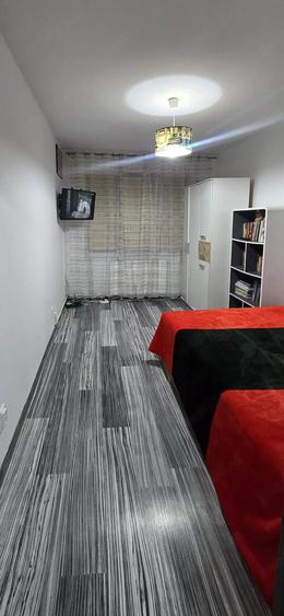 Apartament cu 2 camere decomandat în Sud