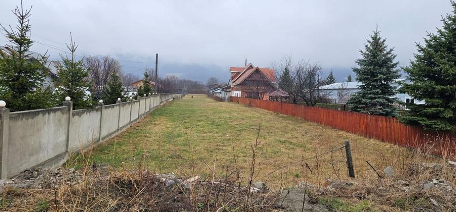 Teren Construcții intravilan de 3903 mp, în Dărmănești