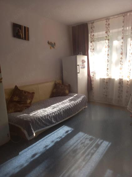 Apartament cu 2 camere semidecomandat în Blașcovici