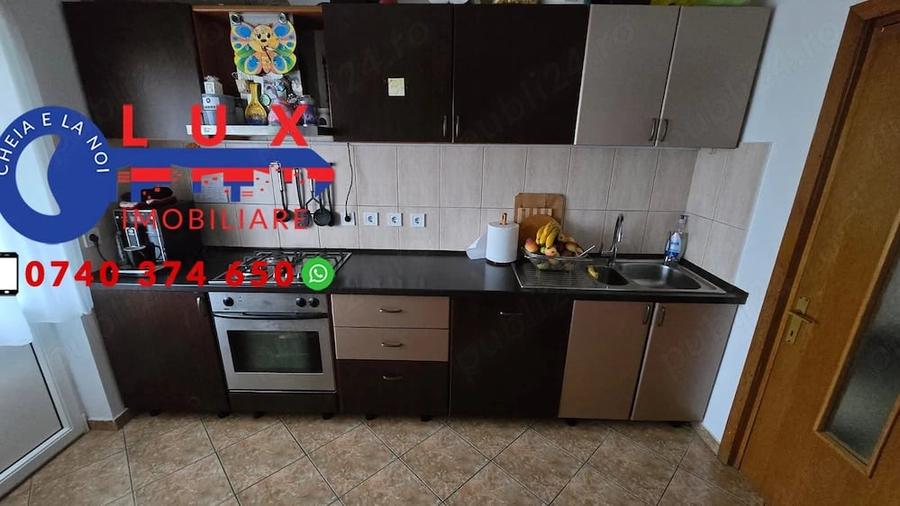 Apartament cu 3 camere decomandat în Ultracentral