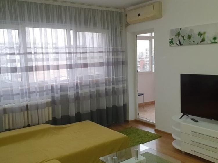 Apartament cu 2 camere semidecomandat în Militari