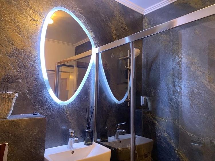 Apartament cu 2 camere decomandat în Cornișa