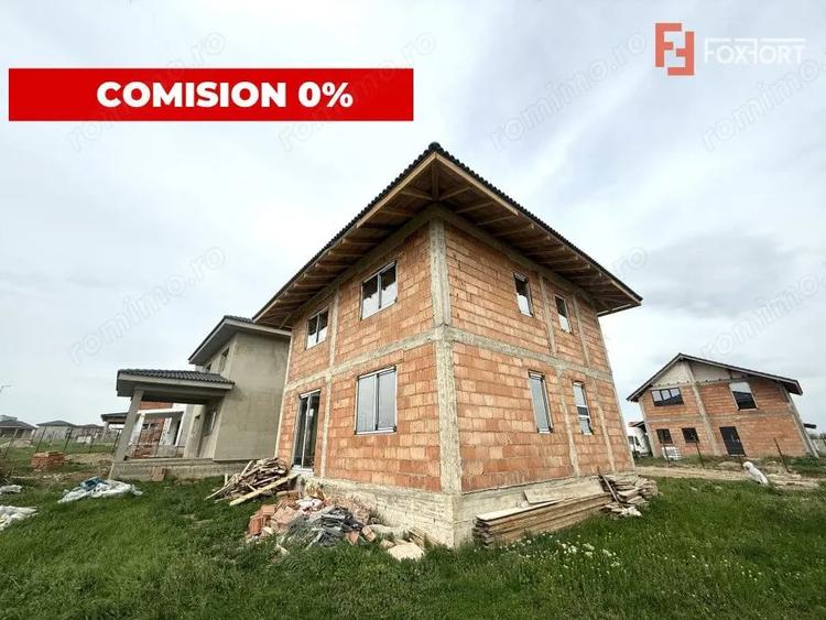 Casă cu 5 camere cu Teren 508 Mp în Giarmata