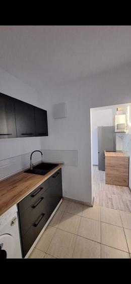 Casă cu 3 camere cu Teren 50 Mp în Central