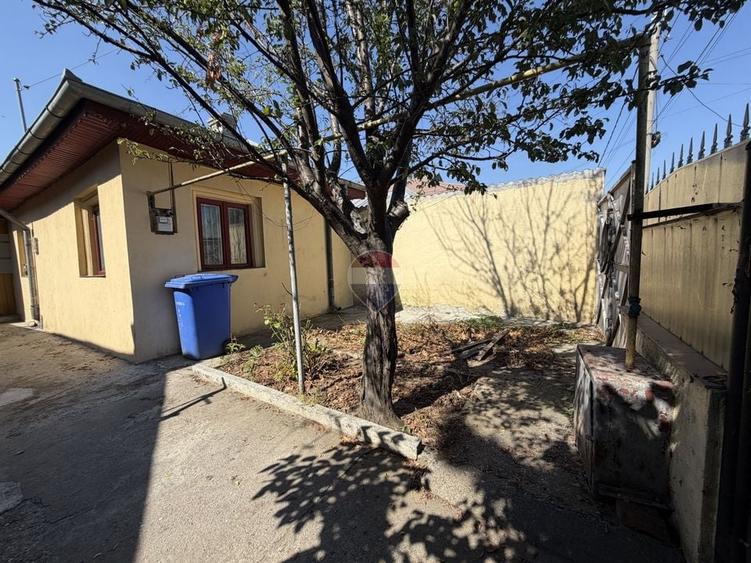Casă cu teren 251 mp – zona Andronache, Strada Mențiunii - 29