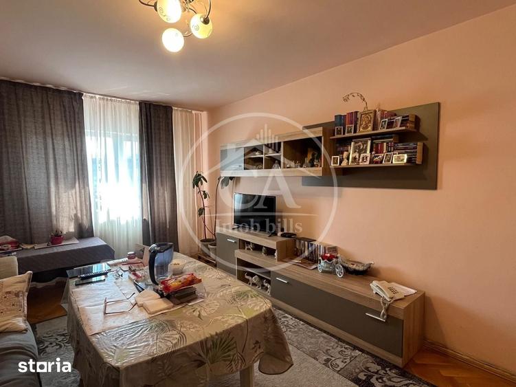 Apartament cu 3 camere decomandat în Orașul Nou