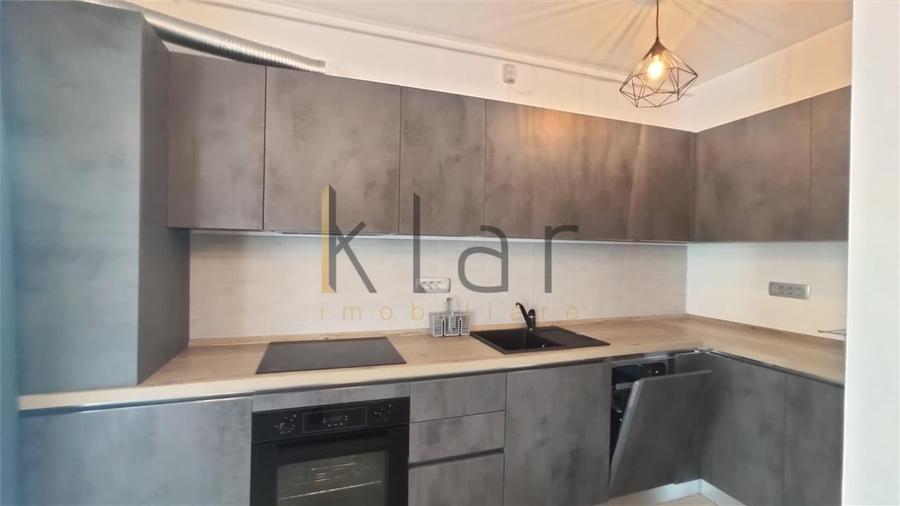 Apartament cu 2 camere semidecomandat, mobilat în Gheorgheni