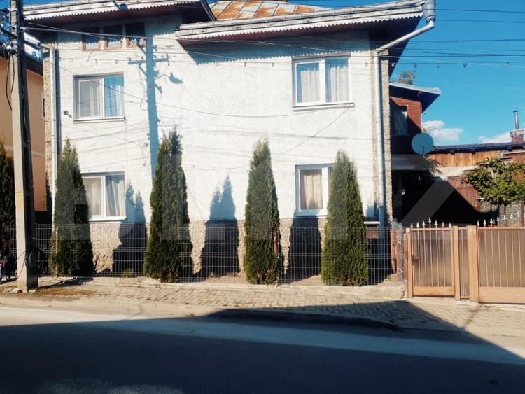 Casă individuală cu 5 camere cu Canalizare în Vatra Dornei