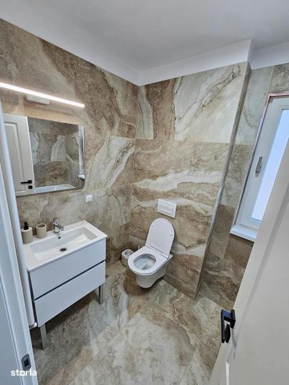 Garsonieră decomandată în Central