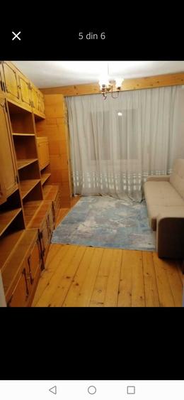 Apartament cu 3 camere semidecomandat în Rogerius