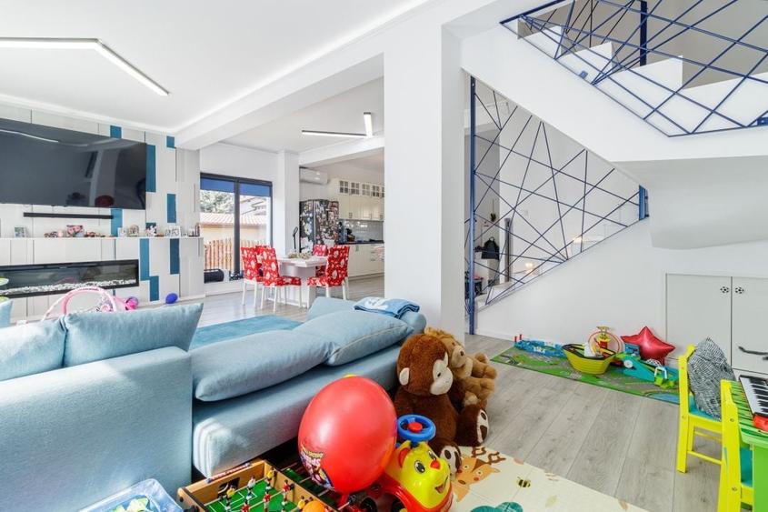 Duplex cu 4 camere cu Canalizare în Corbeanca