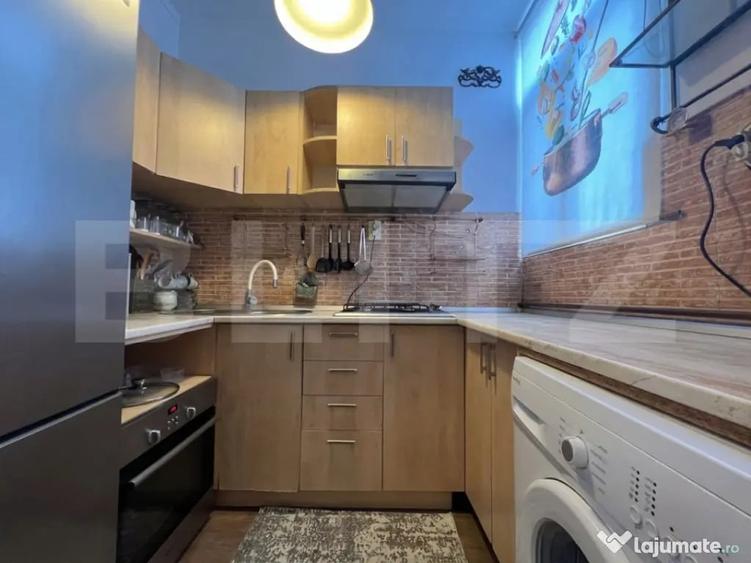 Apartament cu 2 camere semidecomandat în Central