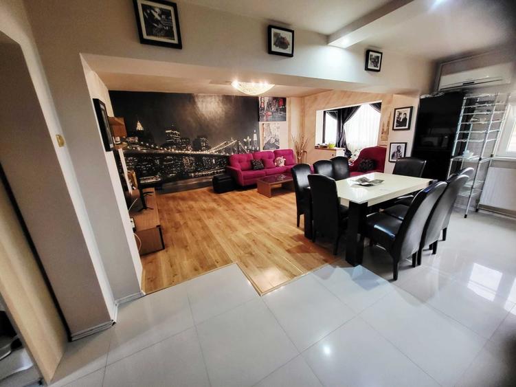 Apartament cu 3 camere decomandat în Ultracentral
