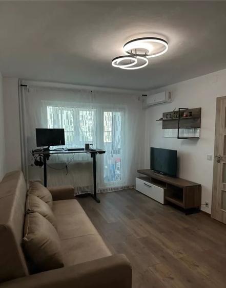 Apartament cu 2 camere decomandat, mobilat în Obor