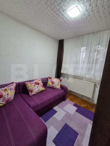 Apartament cu 2 camere semidecomandat, mobilat în Micro 1