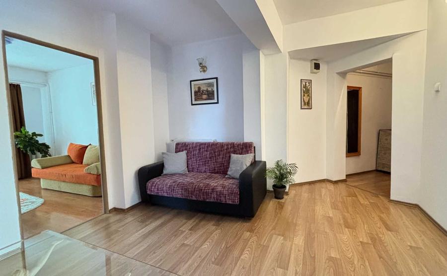 Apartament cu 3 camere decomandat în Mărăști