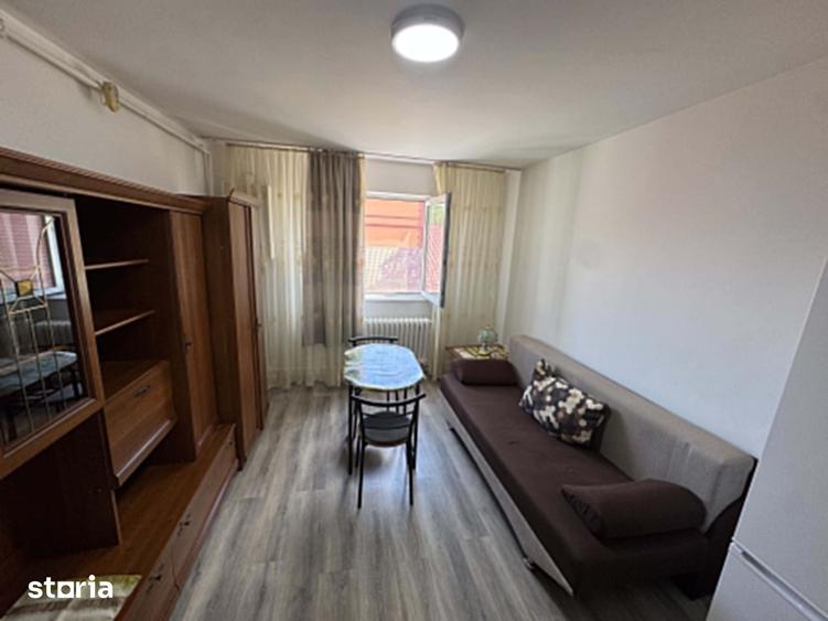 Apartament cu 3 camere în Ștefan cel Mare