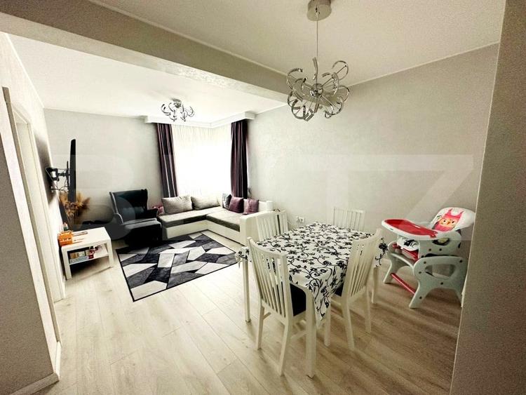 Casă individuală cu 4 camere cu Teren 250 Mp în Rediu