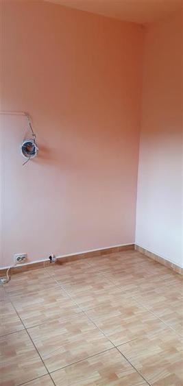 Garsonieră semidecomandată în Barieră