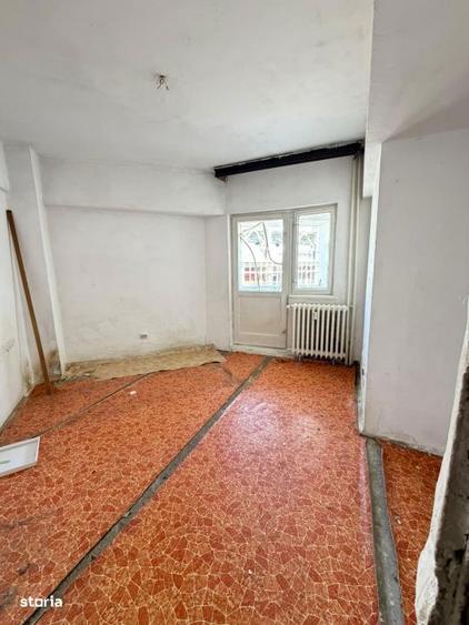 3 Camere et.4/10 An constructie 1989 Zona Crangasi - Stadionul Giulest - 13