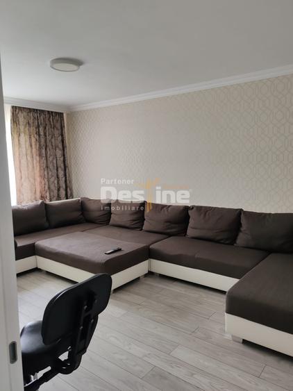 Apartament cu 2 camere decomandat în Gară
