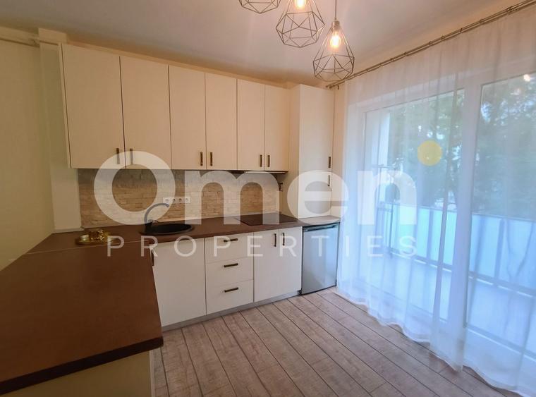 Apartament cu 2 camere semidecomandat, mobilat în Orașul Vechi