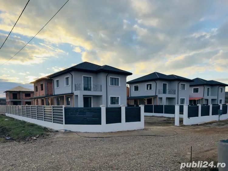 Casă cu 5 camere în Central