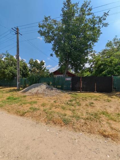 Casa la tara de vanzare - 2