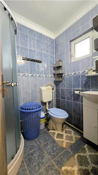 Casă individuală cu 4 camere cu Canalizare în Botizului