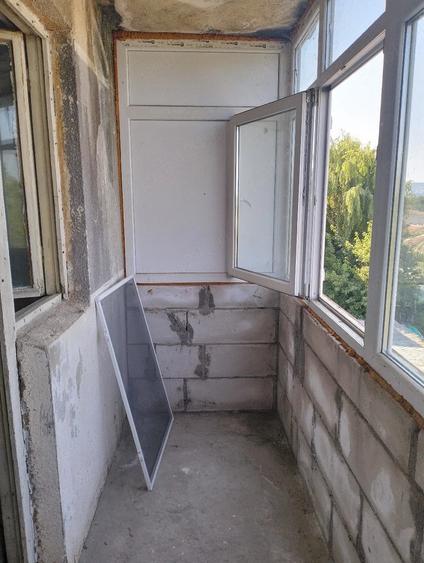 Apartament cu 2 camere nedecomandat în Central
